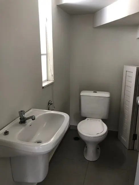 Foto 6 de Sobrado com 3 quartos à venda, 112m2 em Pindamonhangaba - SP