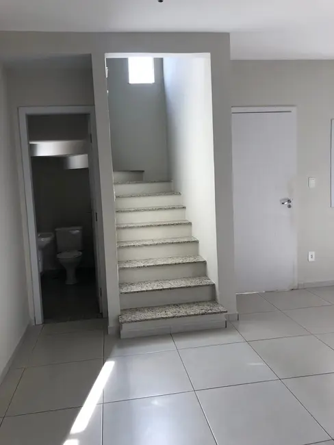 Foto 8 de Sobrado com 3 quartos à venda, 112m2 em Pindamonhangaba - SP