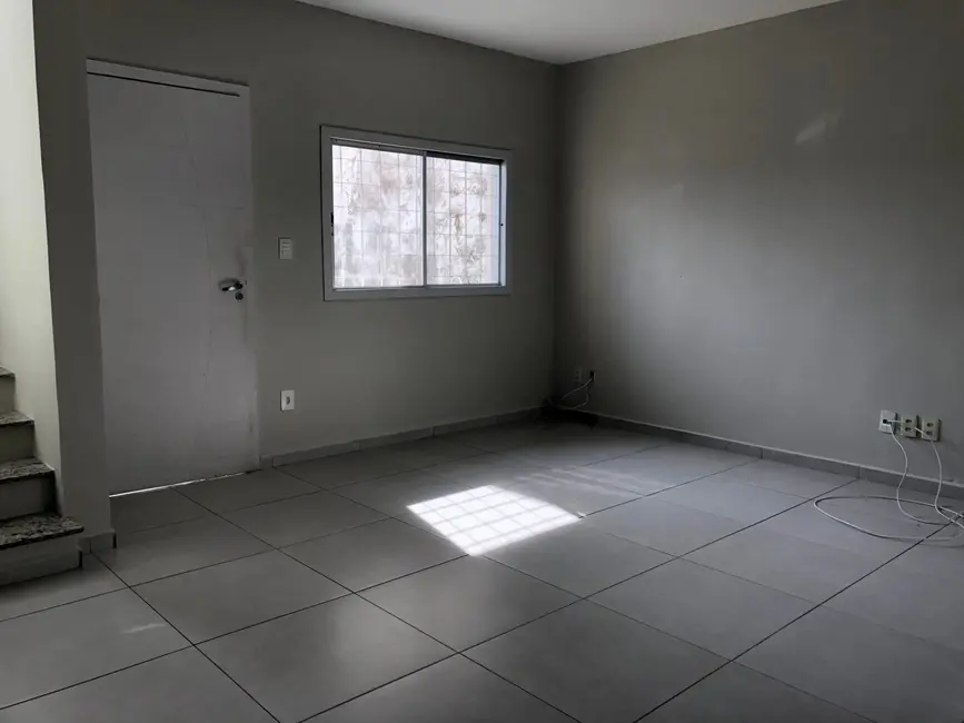 Foto 9 de Sobrado com 3 quartos à venda, 112m2 em Pindamonhangaba - SP