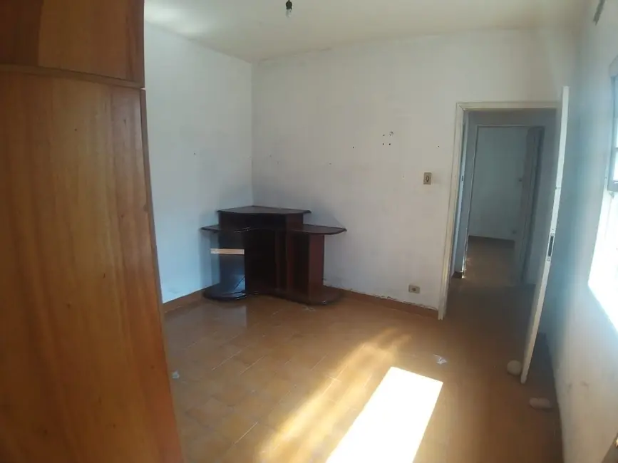 Foto 2 de Casa com 3 quartos à venda, 197m2 em Parque São Domingos, Pindamonhangaba - SP