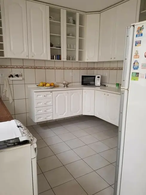 Foto 7 de Casa com 3 quartos à venda, 170m2 em Cidade Jardim, Jacarei - SP