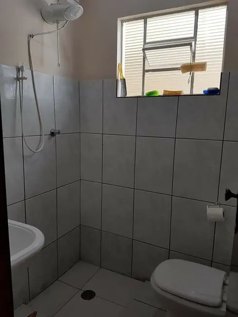 Foto 2 de Casa com 3 quartos à venda, 170m2 em Cidade Jardim, Jacarei - SP