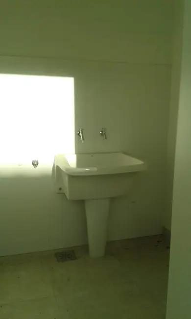 Foto 4 de Casa de Condomínio com 4 quartos à venda e para alugar, 404m2 em Pindamonhangaba - SP
