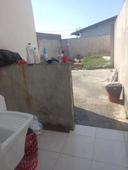 Foto 5 de Casa com 2 quartos à venda, 47m2 em Conjunto Residencial Araretama, Pindamonhangaba - SP