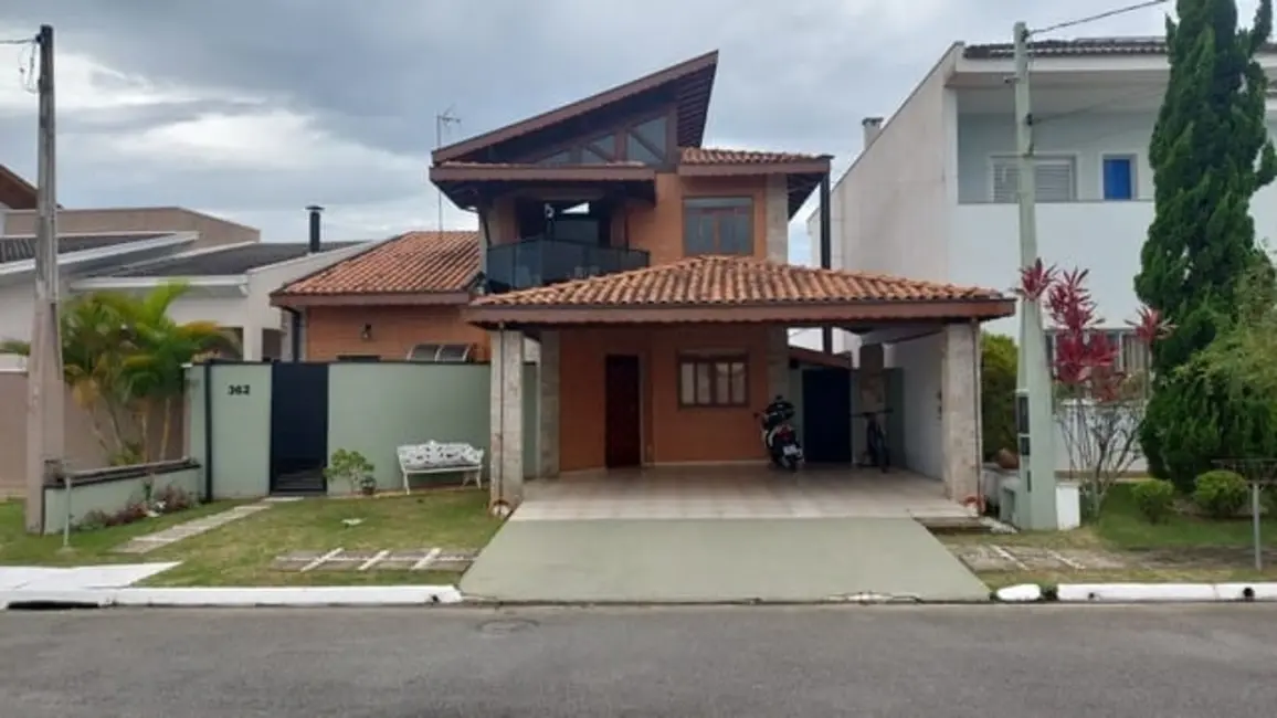 Foto 1 de Casa de Condomínio com 2 quartos à venda, 193m2 em Piracangaguá, Taubate - SP