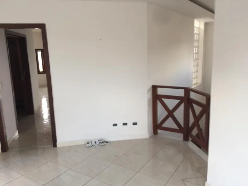 Casa de Condomínio com 3 quartos à venda em Pindamonhangaba - SP - imagem 7 Foto 7 de Casa de Condomínio com 3 quartos à venda em Pindamonhangaba - SP