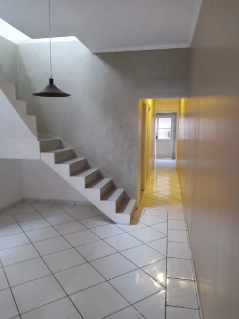 Foto 4 de Casa com 4 quartos à venda, 150m2 em Residencial e Comercial Cidade Morumbi, Pindamonhangaba - SP