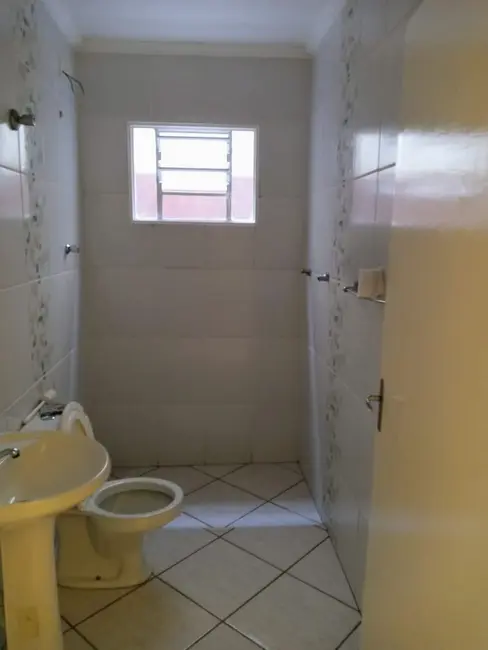 Foto 6 de Casa com 4 quartos à venda, 150m2 em Residencial e Comercial Cidade Morumbi, Pindamonhangaba - SP