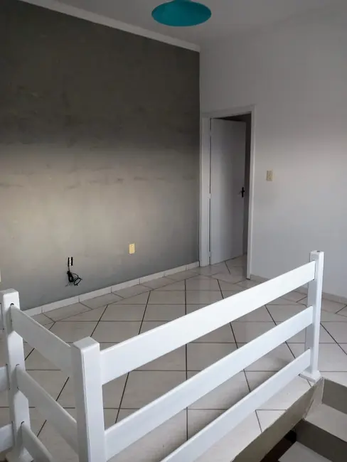 Foto 2 de Casa com 4 quartos à venda, 150m2 em Residencial e Comercial Cidade Morumbi, Pindamonhangaba - SP