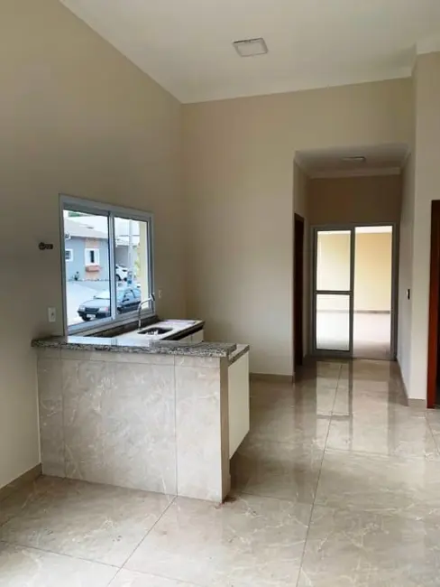 Foto 3 de Casa de Condomínio com 2 quartos à venda, 90m2 em Pindamonhangaba - SP