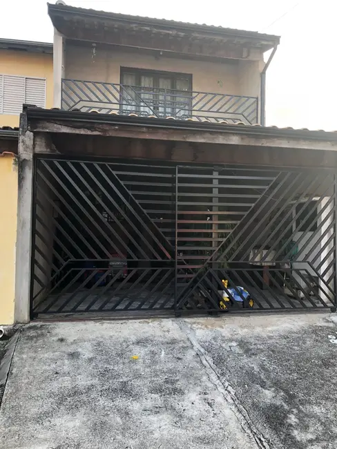 Foto 6 de Sobrado com 3 quartos à venda, 200m2 em Pindamonhangaba - SP