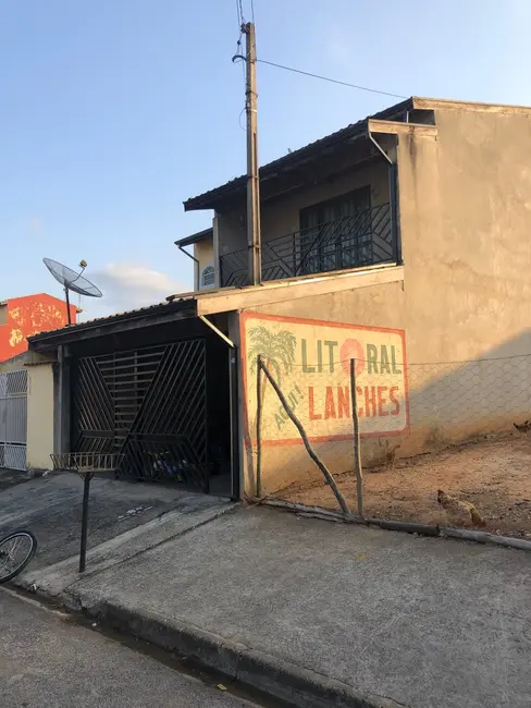 Foto 5 de Sobrado com 3 quartos à venda, 200m2 em Pindamonhangaba - SP