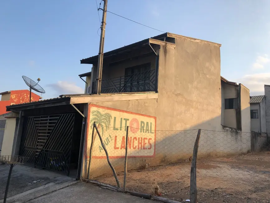 Foto 4 de Sobrado com 3 quartos à venda, 200m2 em Pindamonhangaba - SP