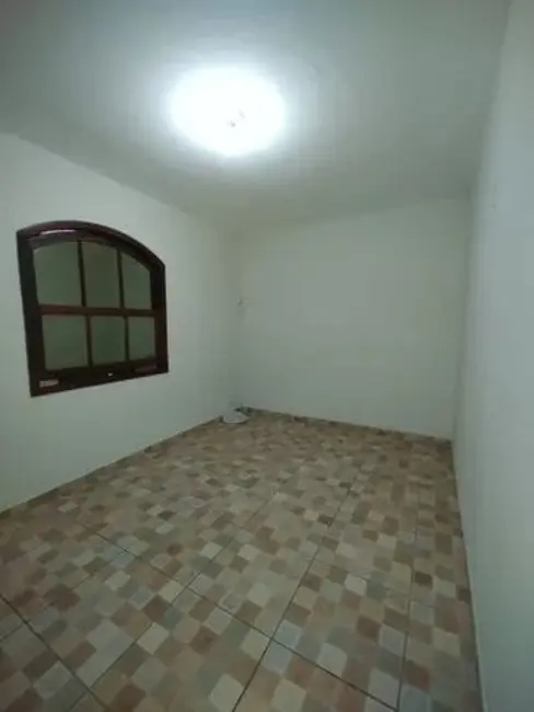 Foto 3 de Sobrado com 3 quartos à venda, 82m2 em Vila Santa Isabel, Taubate - SP