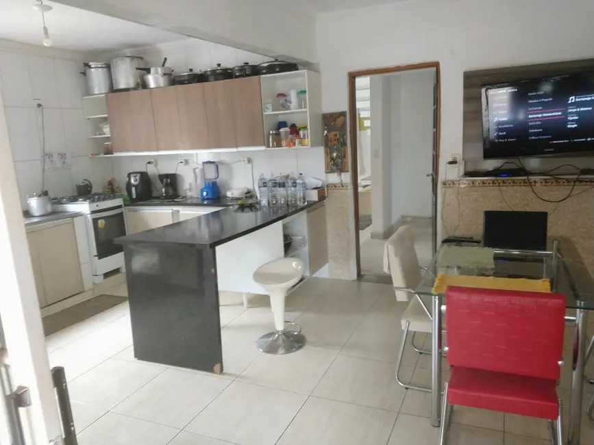 Foto 7 de Casa com 4 quartos à venda, 250m2 em São Benedito, Pindamonhangaba - SP