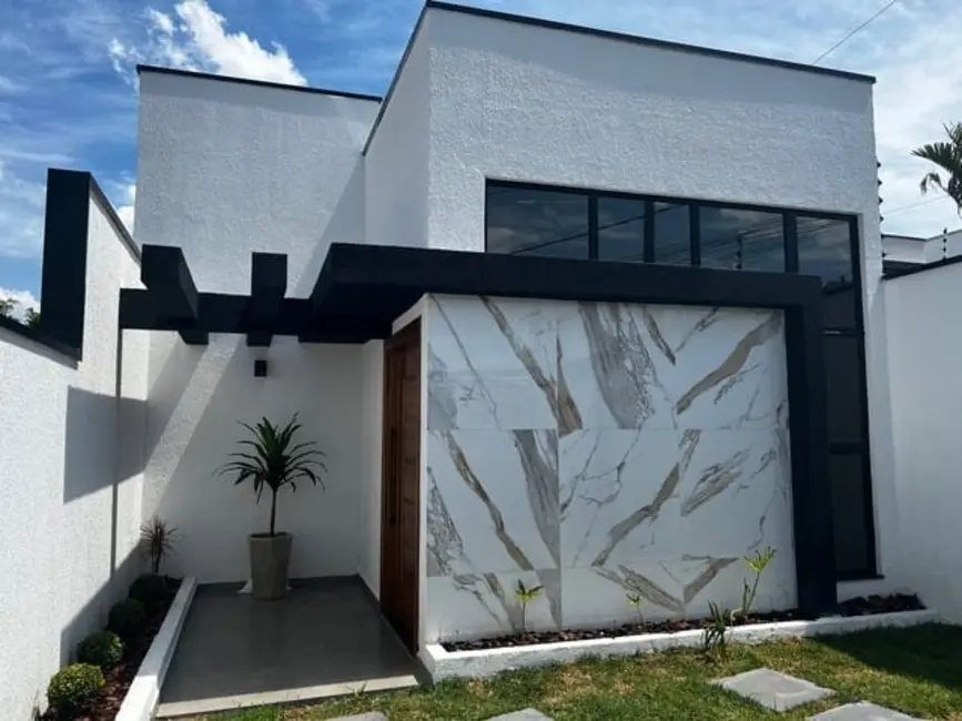 Foto 1 de Casa com 3 quartos à venda e para alugar, 92m2 em Jardim Continental II, Taubate - SP