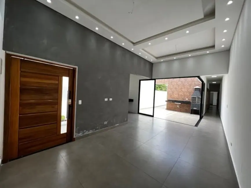 Foto 4 de Casa com 3 quartos à venda e para alugar, 92m2 em Jardim Continental II, Taubate - SP