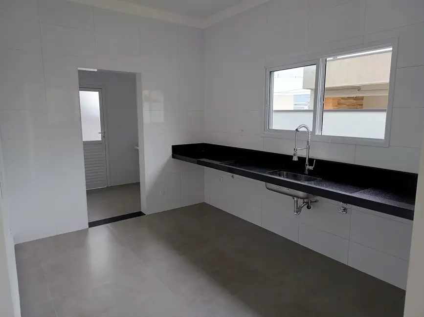 Casa com 3 quartos à venda, 163m2 em Tremembe - SP - imagem 6 Foto 6 de Casa com 3 quartos à venda, 163m2 em Tremembe - SP