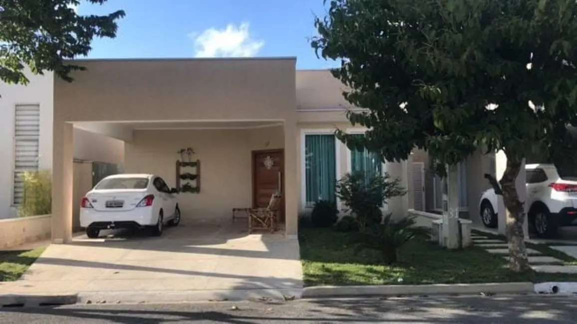 Foto 1 de Casa de Condomínio com 3 quartos à venda em Tremembe - SP