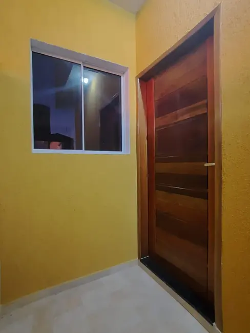 Foto 3 de Casa com 2 quartos à venda, 72m2 em Residencial Estoril, Taubate - SP