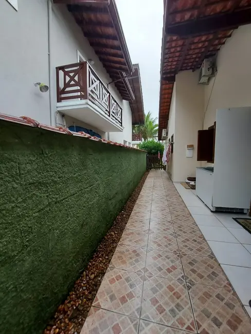 Casa de Condomínio com 4 quartos à venda, 270m2 em Ubatuba - SP - imagem 7 Foto 7 de Casa de Condomínio com 4 quartos à venda, 270m2 em Ubatuba - SP