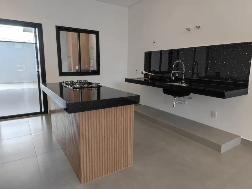 Foto 4 de Casa de Condomínio com 3 quartos à venda, 175m2 em Tremembe - SP