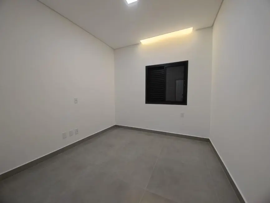 Foto 9 de Casa de Condomínio com 3 quartos à venda, 175m2 em Tremembe - SP