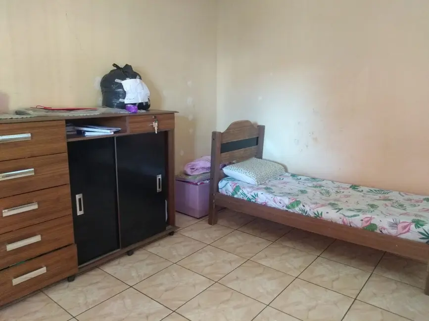 Foto 3 de Casa com 3 quartos à venda, 220m2 em Cidade Nova, Pindamonhangaba - SP