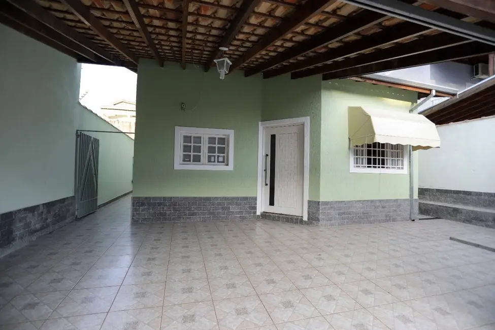 Foto 7 de Casa com 3 quartos à venda, 164m2 em Vila Suiça, Pindamonhangaba - SP