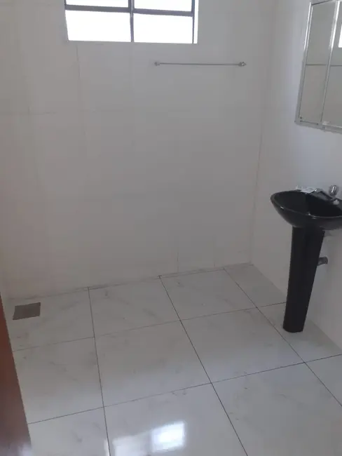 Foto 7 de Casa com 2 quartos à venda, 80m2 em Jardim Eloyna, Pindamonhangaba - SP