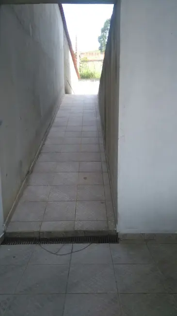 Sobrado com 4 quartos à venda em Aparecida - SP - imagem 1 Foto 1 de Sobrado com 4 quartos à venda em Aparecida - SP