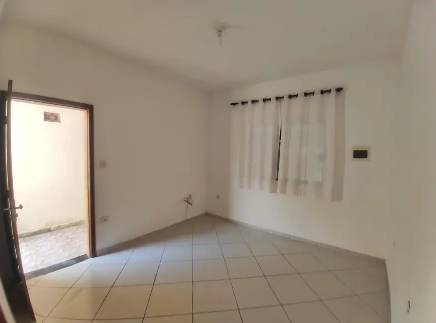 Foto 5 de Casa com 2 quartos à venda, 64m2 em Parque São Cristóvão, Taubate - SP