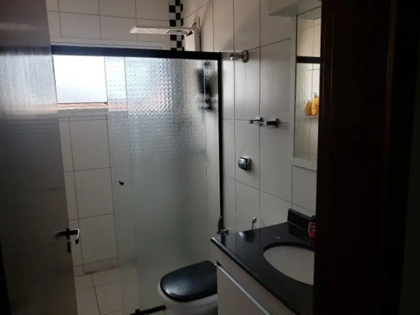 Foto 6 de Sobrado com 3 quartos à venda, 180m2 em Residencial Jardim Aurora, Pindamonhangaba - SP