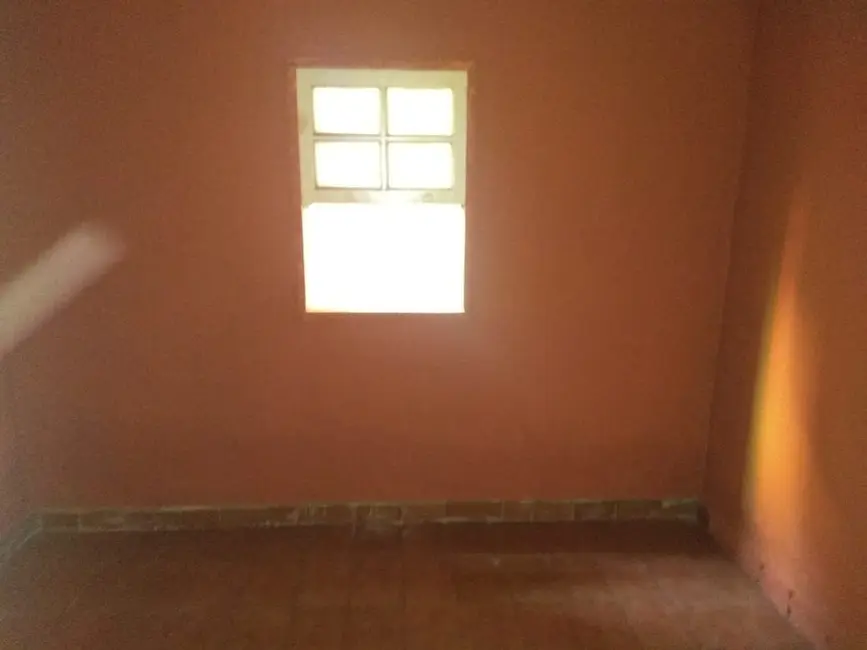 Foto 8 de Casa com 2 quartos à venda, 358m2 em Jardim Rosely, Pindamonhangaba - SP