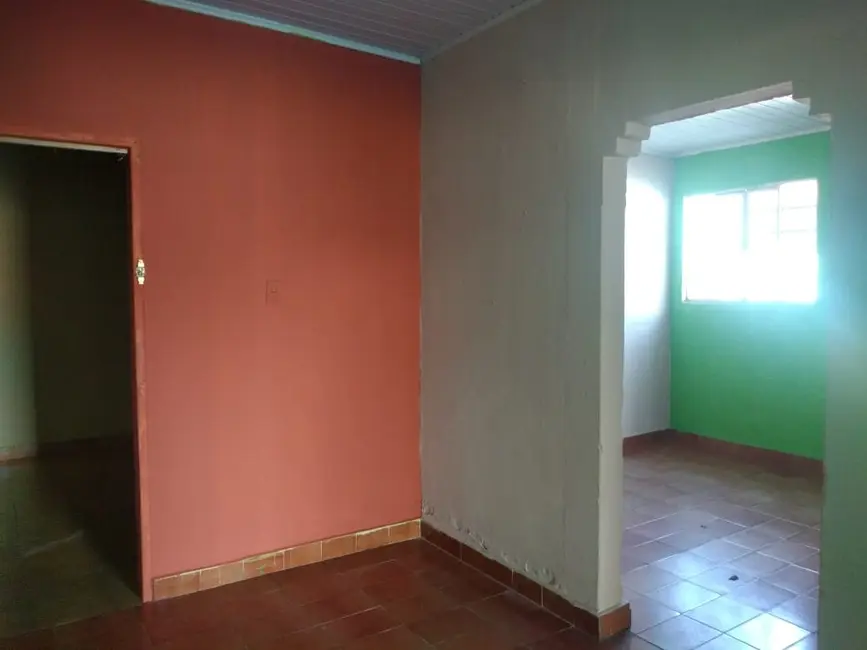 Foto 4 de Casa com 2 quartos à venda, 358m2 em Jardim Rosely, Pindamonhangaba - SP