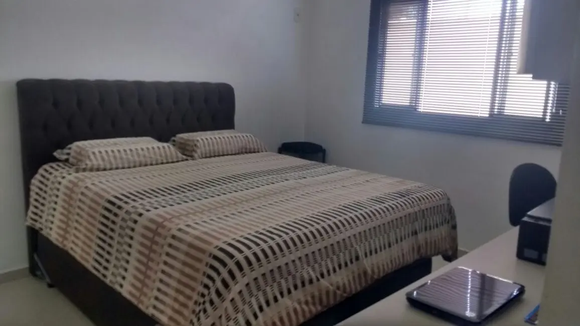 Foto 6 de Casa com 3 quartos à venda, 112m2 em Residencial Pasin, Pindamonhangaba - SP