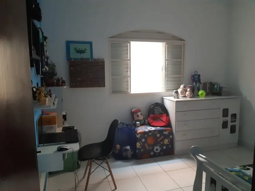 Foto 9 de Casa com 3 quartos à venda, 154m2 em Taubate - SP
