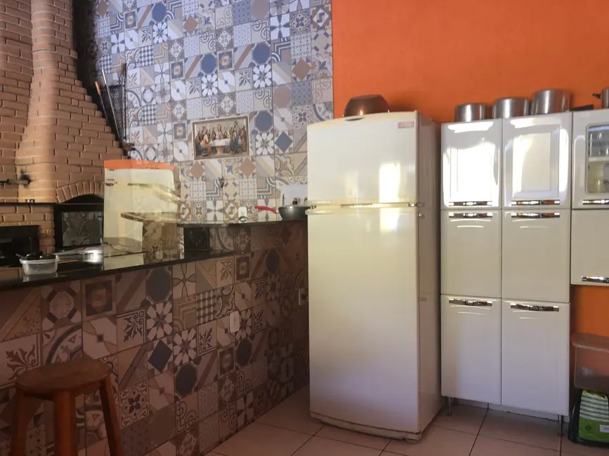 Foto 5 de Casa com 3 quartos à venda, 197m2 em Vila Rica, Pindamonhangaba - SP