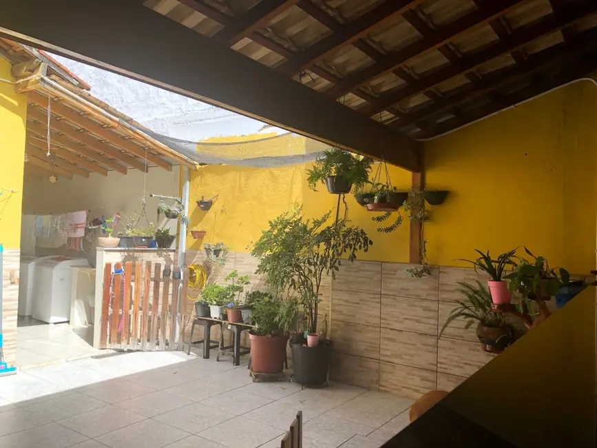 Foto 8 de Casa com 3 quartos à venda, 197m2 em Vila Rica, Pindamonhangaba - SP