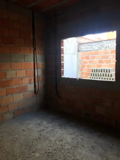 Foto 4 de Casa com 2 quartos à venda, 125m2 em Residencial Pasin, Pindamonhangaba - SP