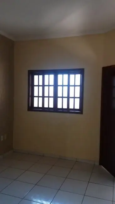 Foto 3 de Casa com 2 quartos à venda, 160m2 em Pindamonhangaba - SP