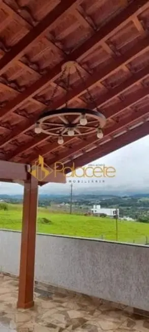 Foto 3 de Sobrado com 3 quartos à venda, 209m2 em Jardim Hípica Pinheiro, Taubate - SP