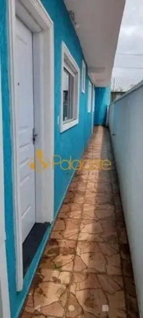 Foto 2 de Sobrado com 3 quartos à venda, 209m2 em Jardim Hípica Pinheiro, Taubate - SP