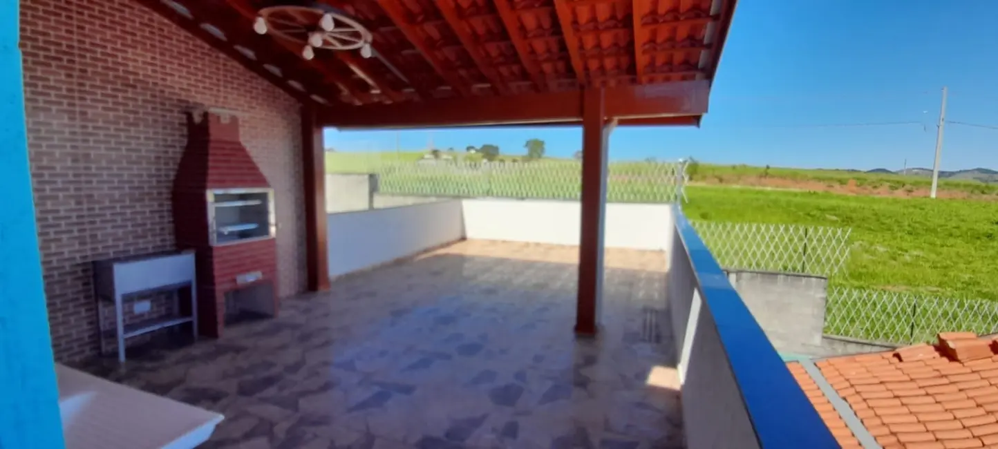 Foto 5 de Sobrado com 3 quartos à venda, 210m2 em Jardim Hípica Pinheiro, Taubate - SP