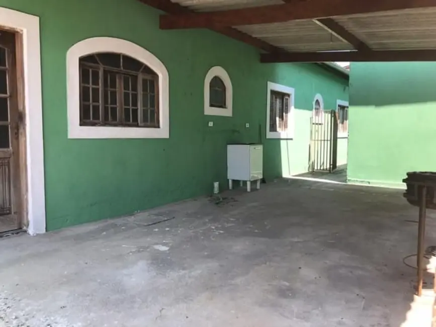 Foto 2 de Casa com 2 quartos à venda, 250m2 em Pindamonhangaba - SP