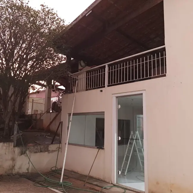 Foto 8 de Casa com 4 quartos à venda, 190m2 em São Gonçalo, Taubate - SP