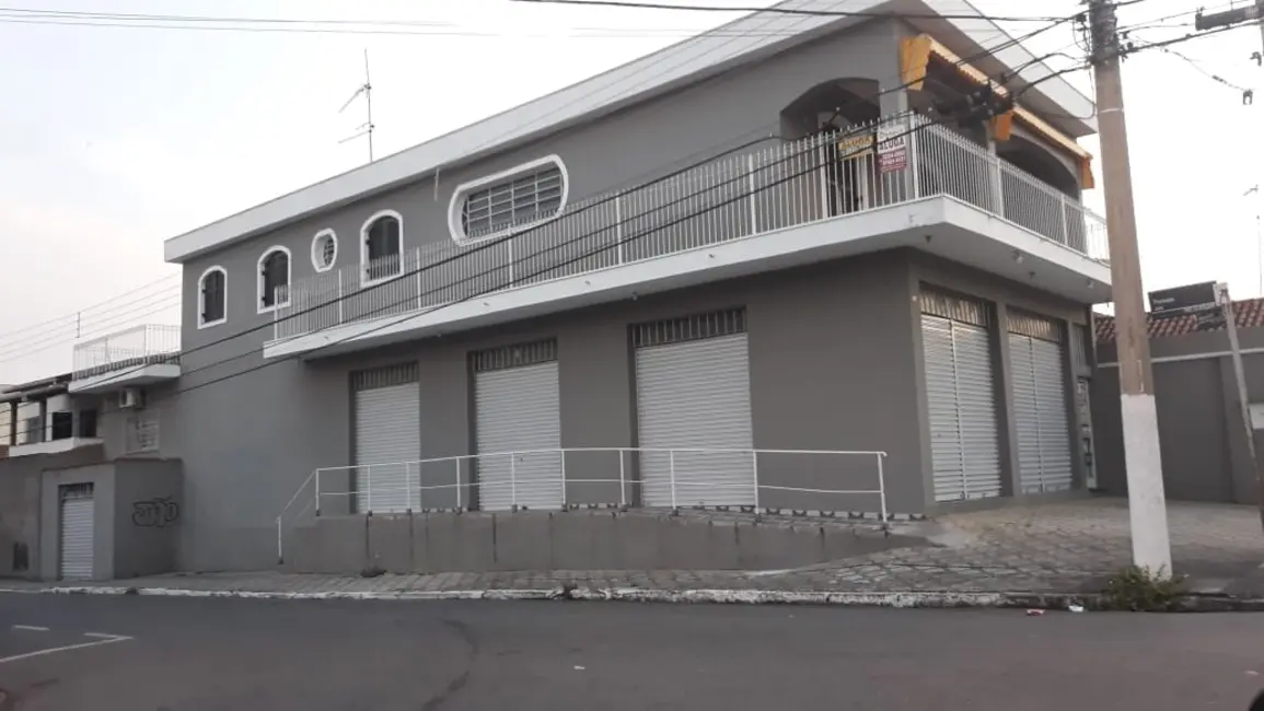 Foto 7 de Sobrado com 4 quartos à venda, 374m2 em Vila Resende, Cacapava - SP