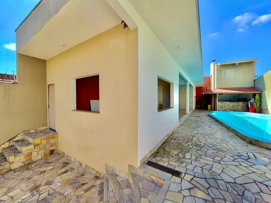 Foto 3 de Casa com 1 quarto à venda em Vila São José, Taubate - SP