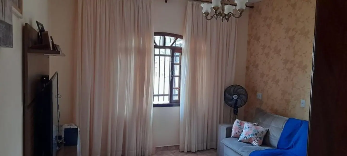 Foto 4 de Casa com 3 quartos à venda em Jardim Sandra Maria, Taubate - SP