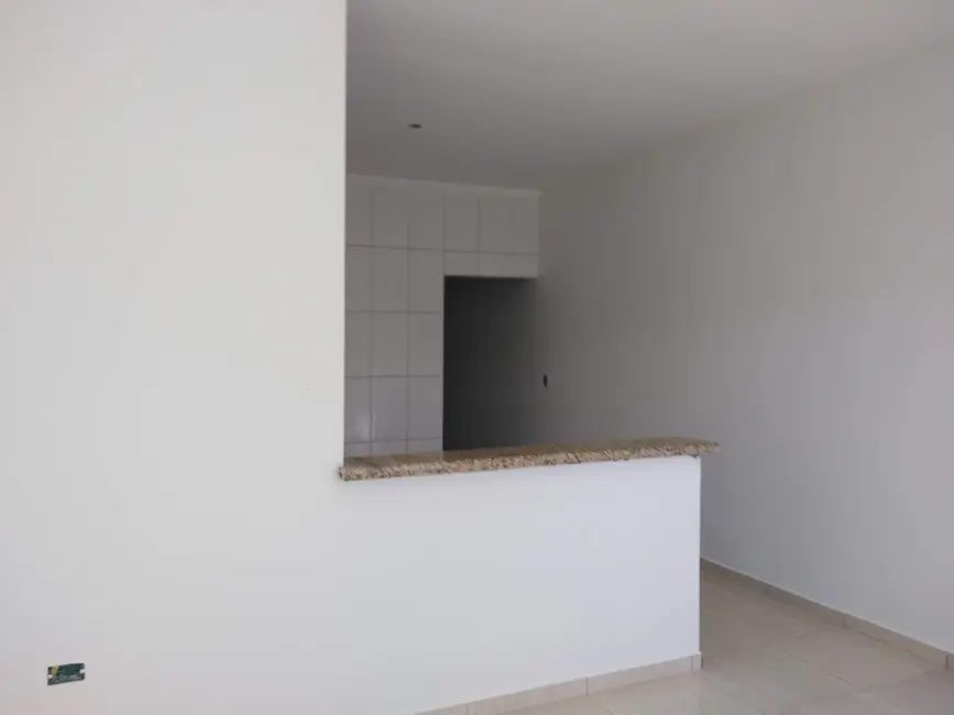 Foto 2 de Casa com 2 quartos à venda, 72m2 em Pindamonhangaba - SP